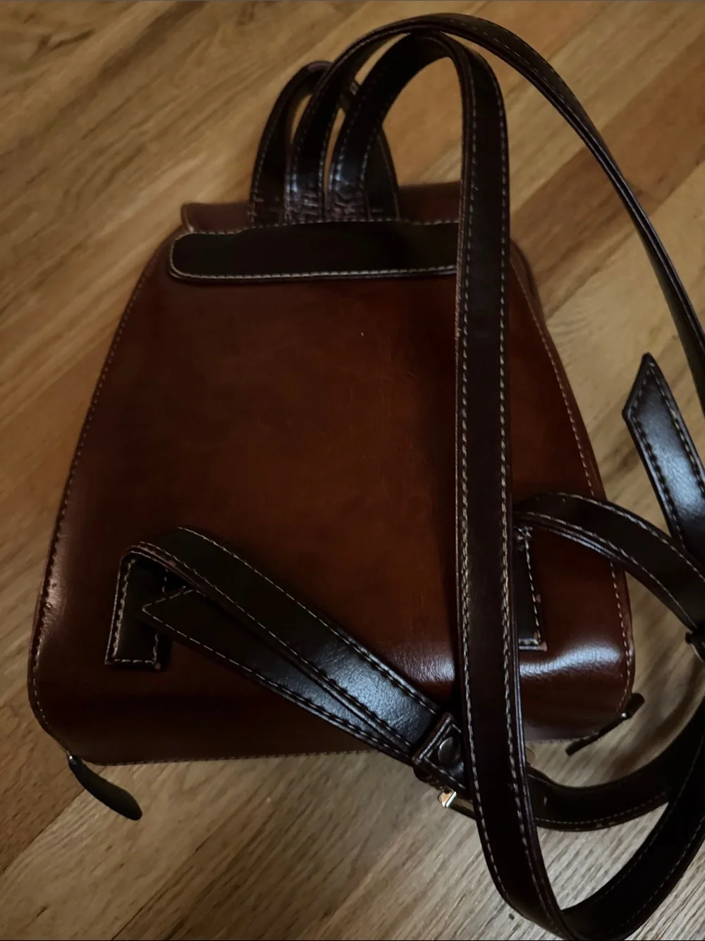 Women's Brown Leather Backpack - Classic Everyday Carry